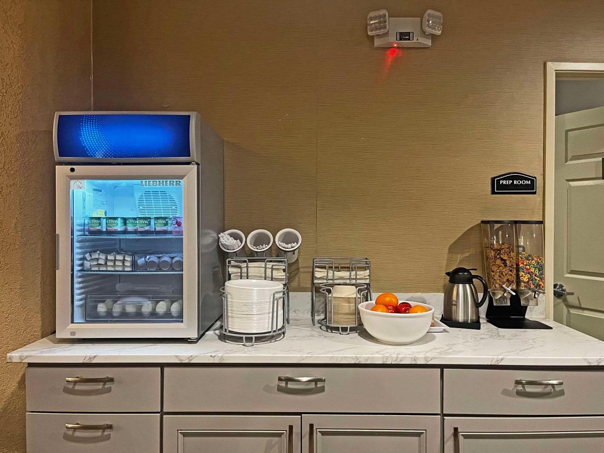 Comfort Suites Peoria Sports Complex gallery photo in Peoria, AZ — image 8
