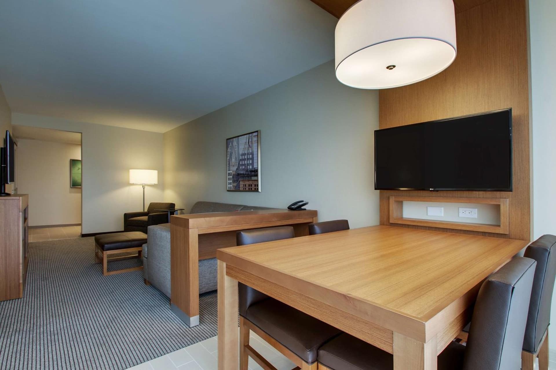 Hyatt Place Milwaukee Downtown gallery photo in Milwaukee, WI — image 38