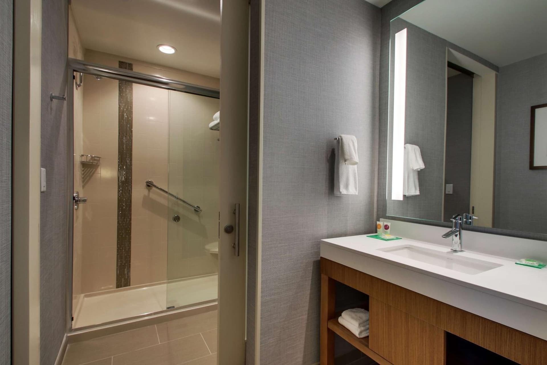 Hyatt Place Milwaukee Downtown gallery photo in Milwaukee, WI — image 135