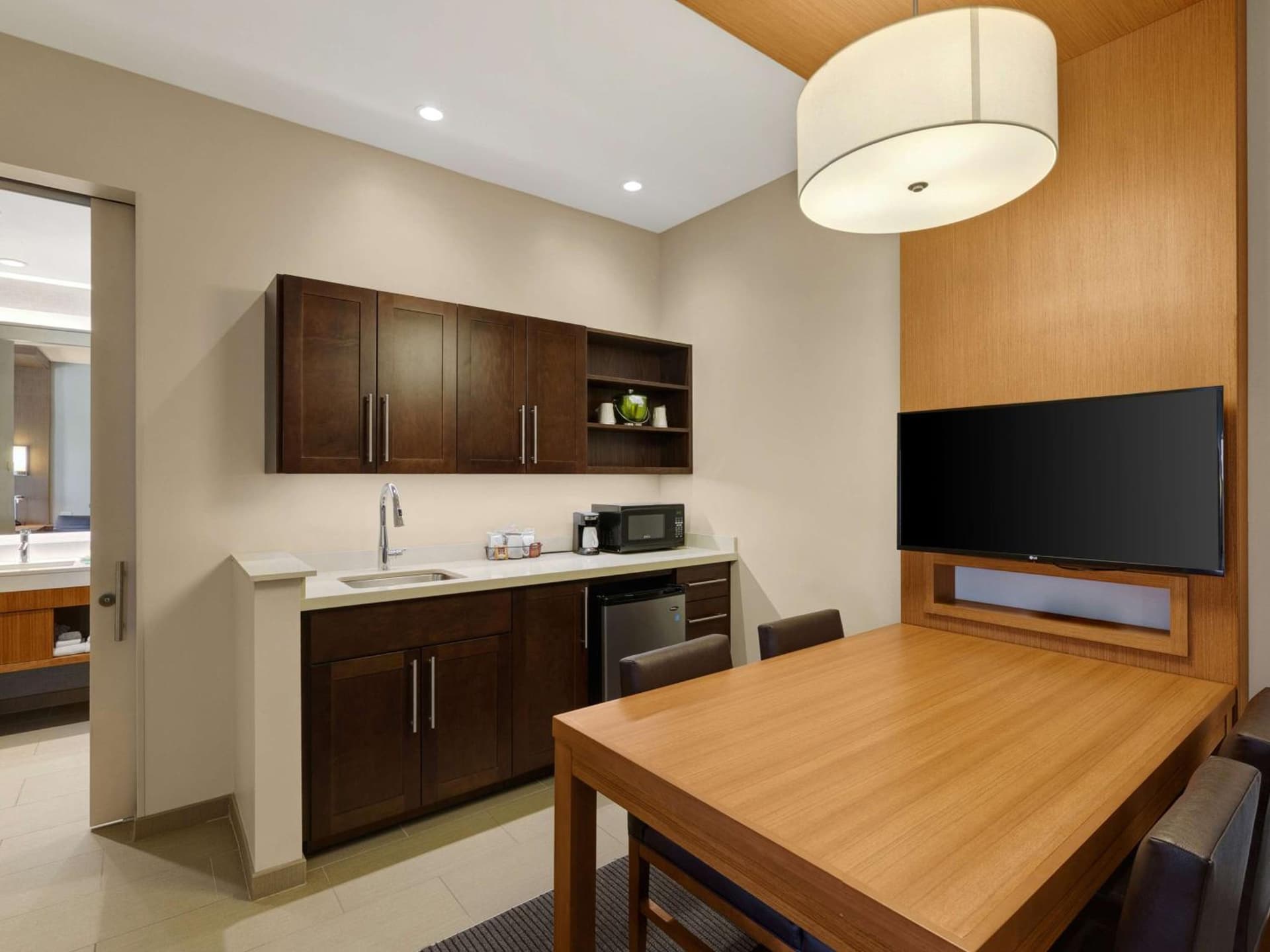 Hyatt Place Milwaukee Downtown gallery photo in Milwaukee, WI — image 19