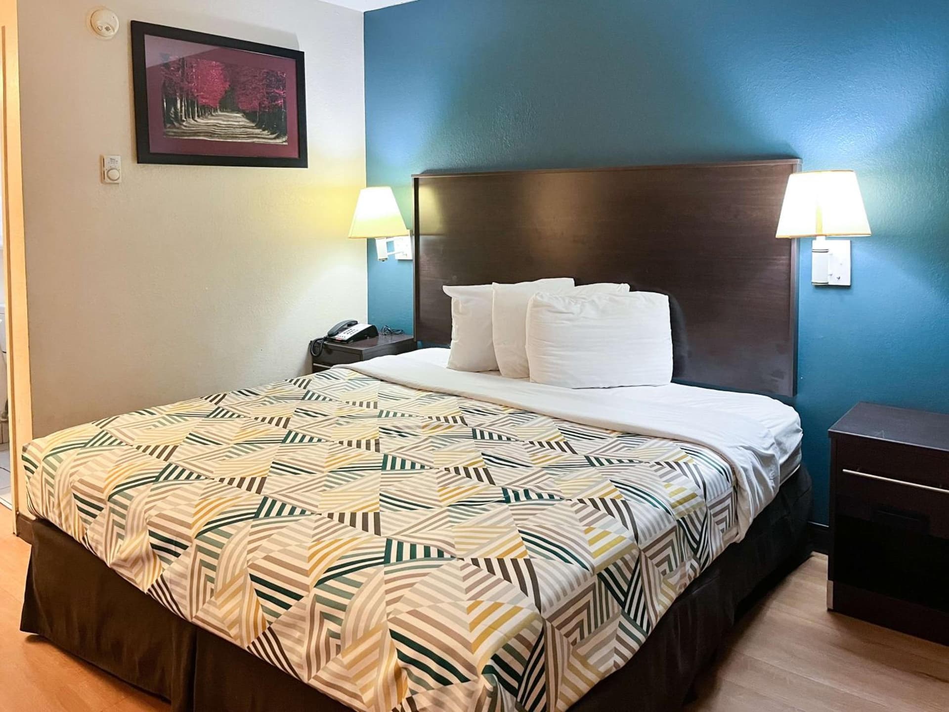 Studio 6 Suites Shreveport, LA Industrial Loop gallery photo in Shreveport, LA — image 14