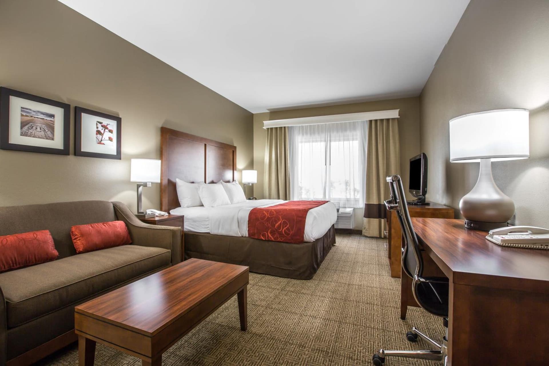 Comfort Suites Victorville-Hesperia gallery photo in Victorville, CA — image 42