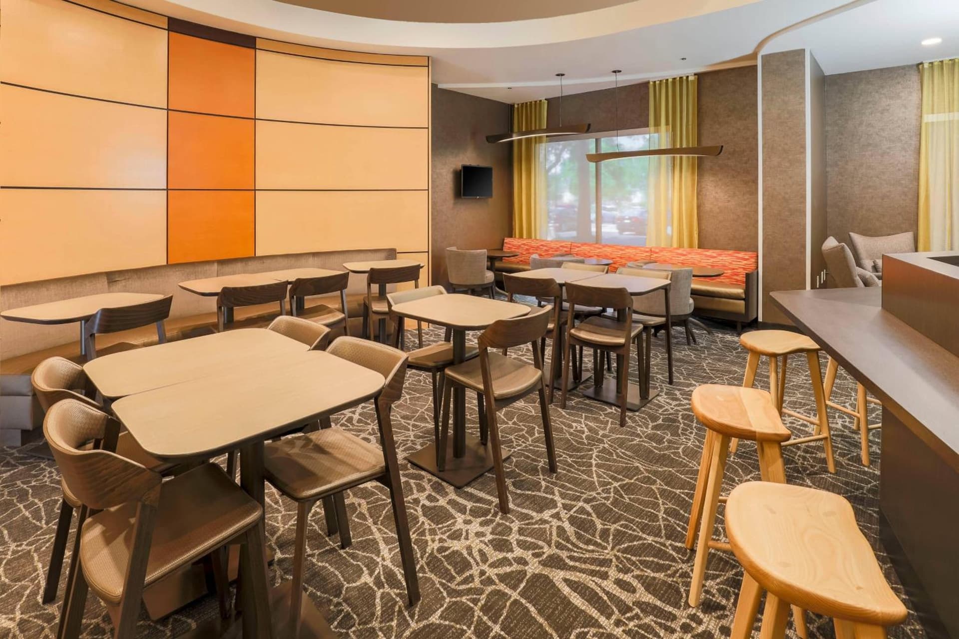 SpringHill Suites by Marriott Yuma interior in Yuma, AZ — gallery photo 2