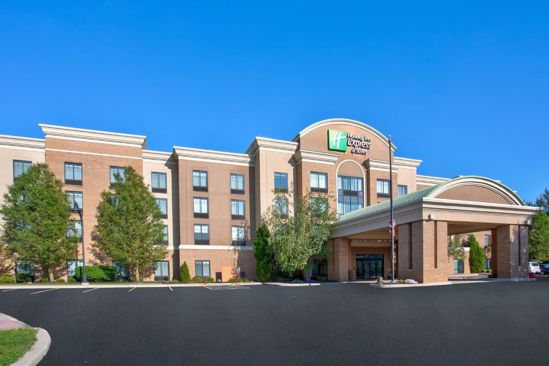 Holiday Inn Express Hotel & Suites Rochester Webster by IHG gallery photo in Webster — image 45