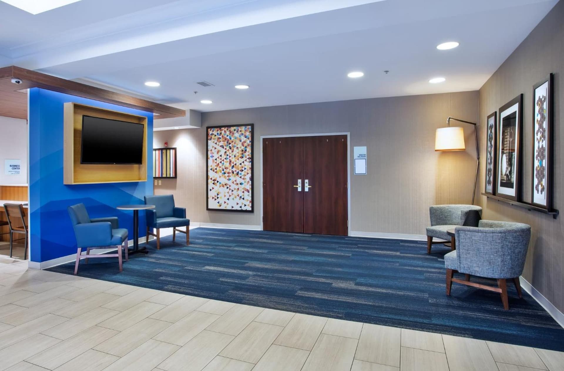 Holiday Inn Express Hotel & Suites Rochester Webster by IHG gallery photo in Webster — image 41