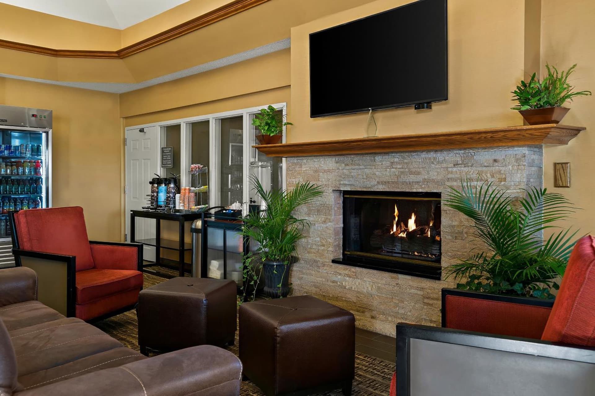 Comfort Suites- Saginaw gallery photo in Saginaw, MI — image 19