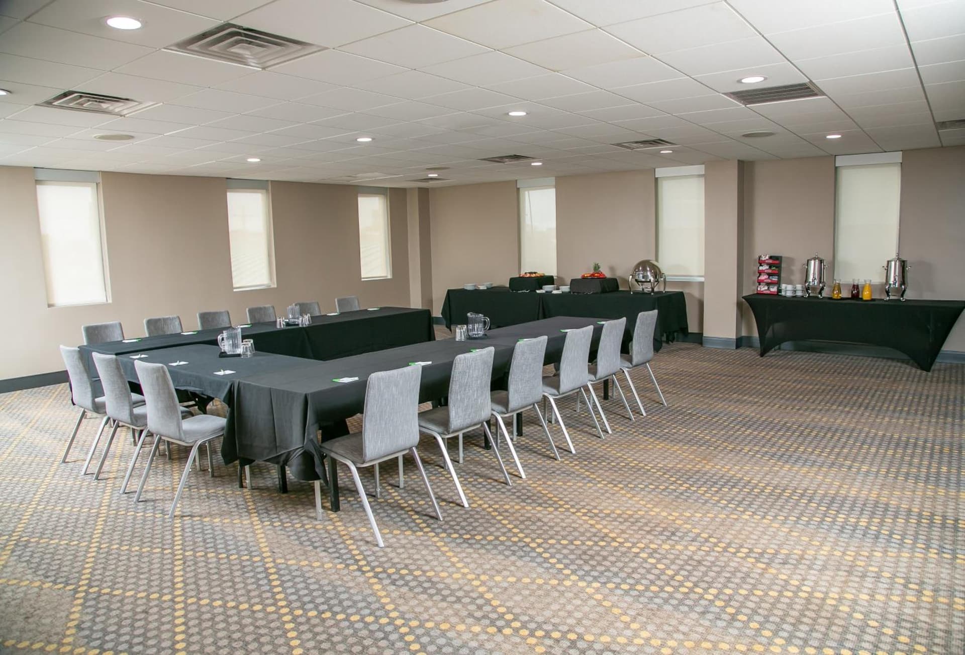 Holiday Inn Metairie New Orleans by IHG gallery photo in Metairie, LA — image 58