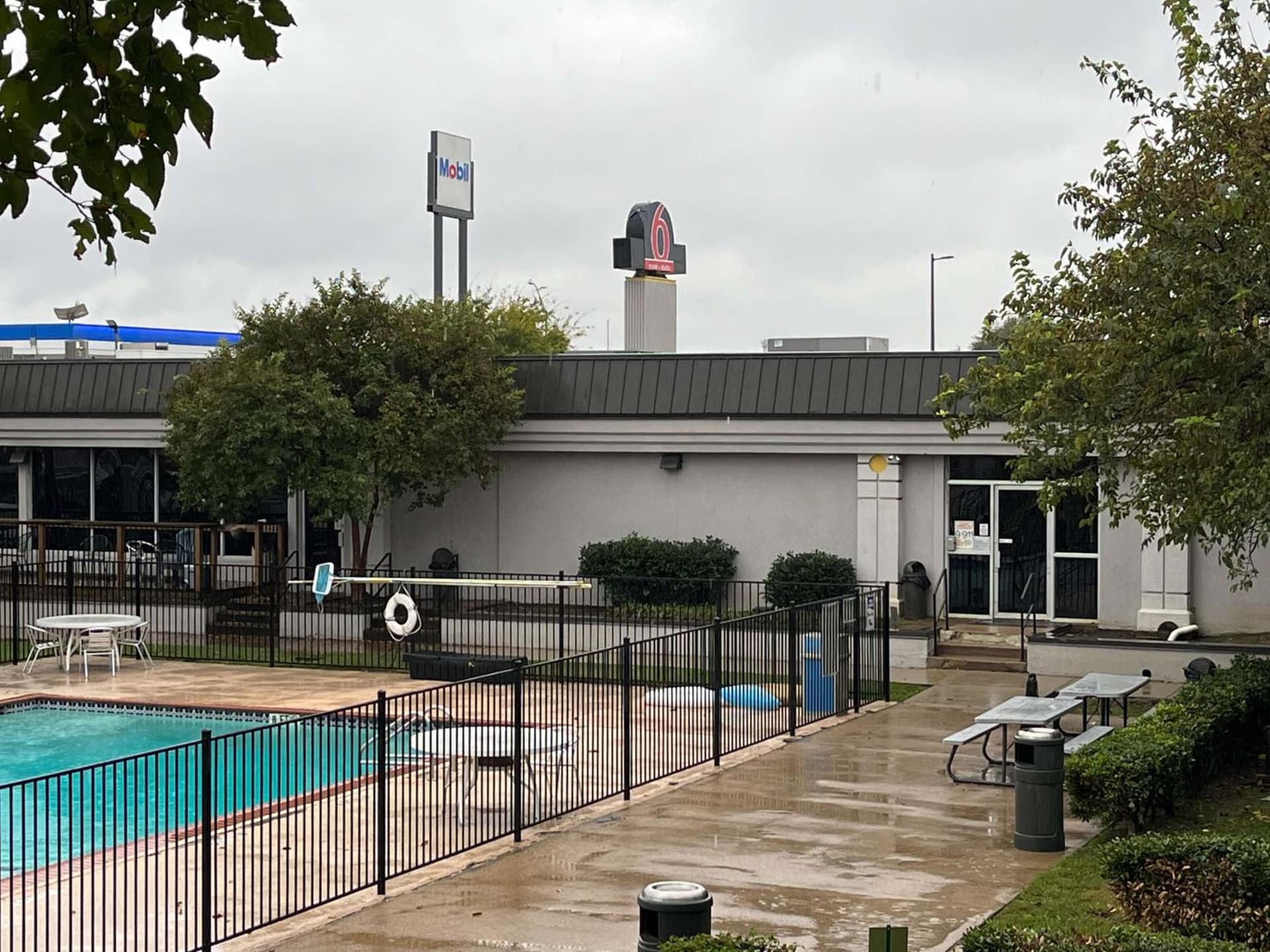 Studio 6 Mesquite, TX Town East gallery photo in Mesquite, TX — image 22