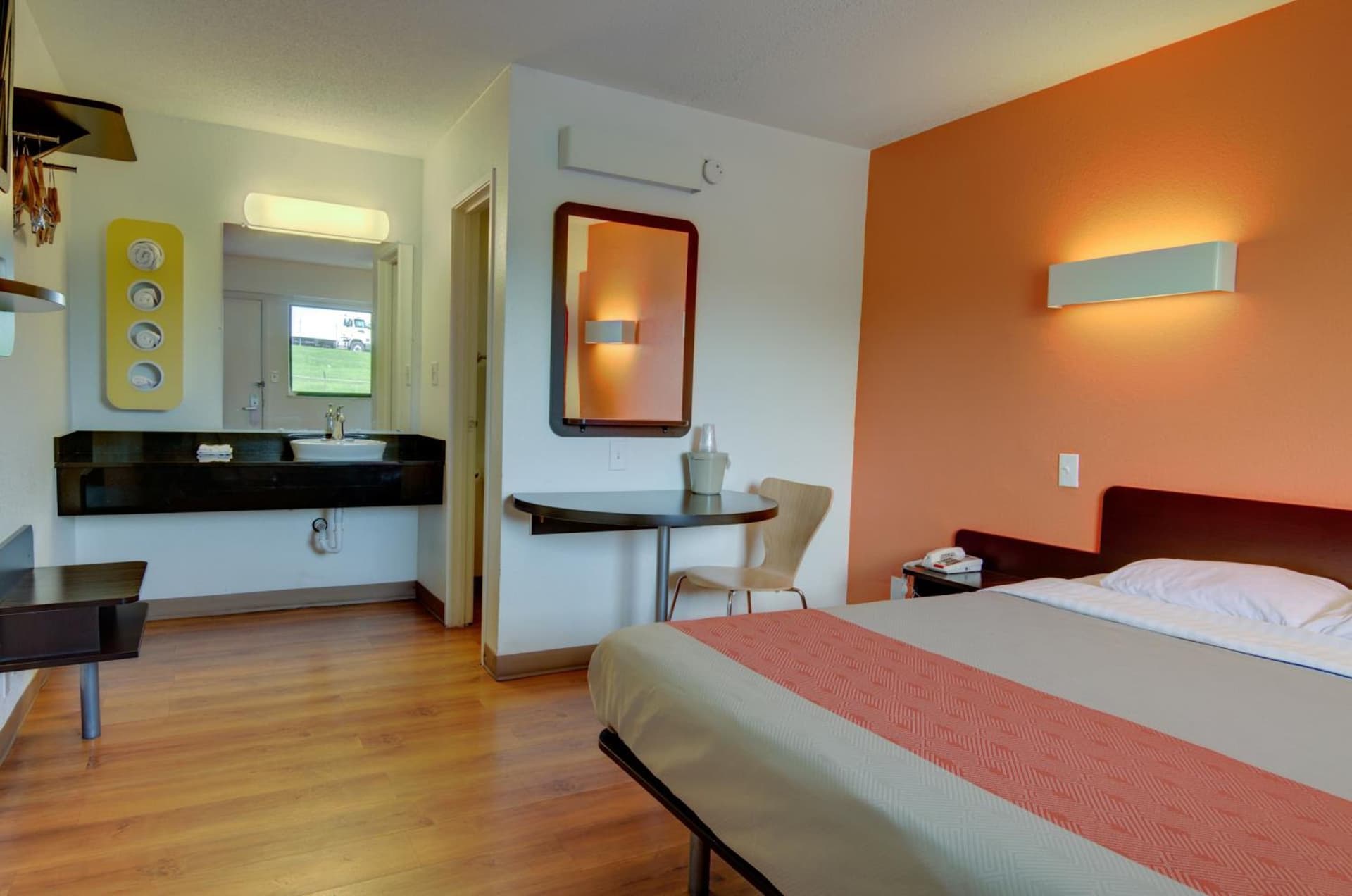 Days Inn by Wyndham Kansas City Northeast gallery photo in Kansas City, MO — image 61