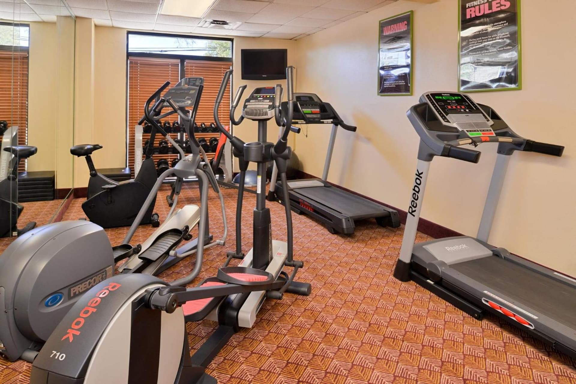 Holiday Inn Express & Suites Austin North Central by IHG gallery photo in Austin, TX — image 15