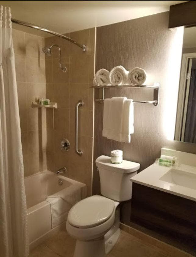 Holiday Inn Palmdale-Lancaster by IHG gallery photo in Palmdale, CA — image 19
