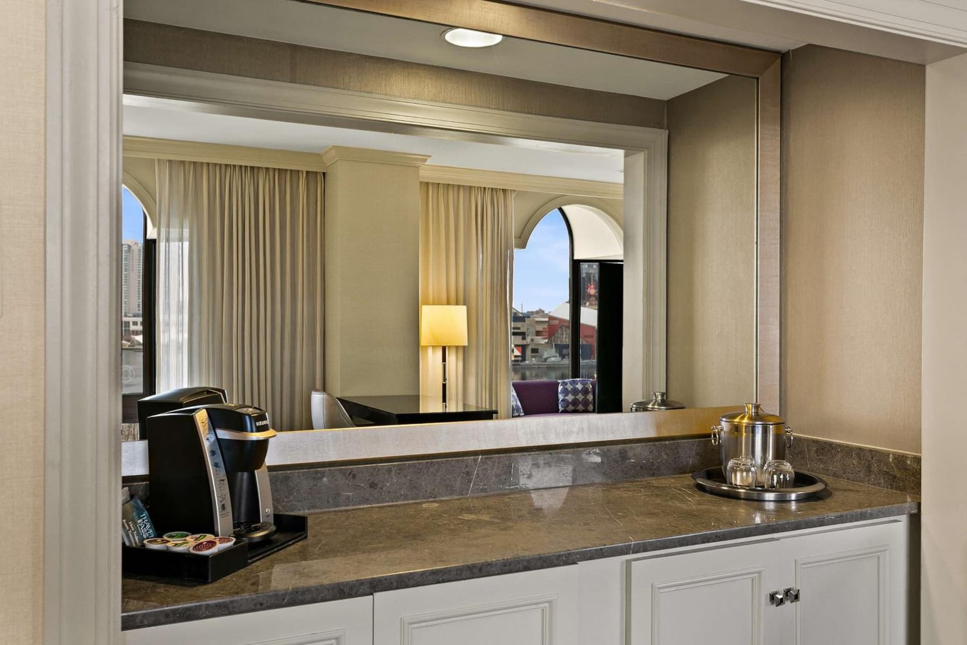 The Royal Sonesta Harbor Court Baltimore gallery photo in Baltimore, MD — image 6