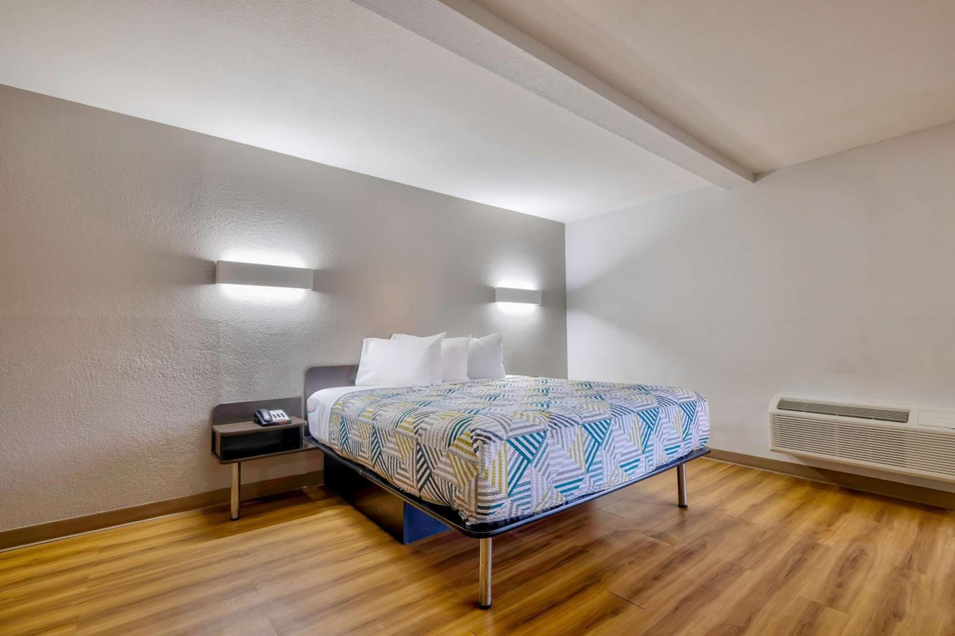 Motel 6 Little Rock AR South gallery photo in Little Rock, AR — image 5
