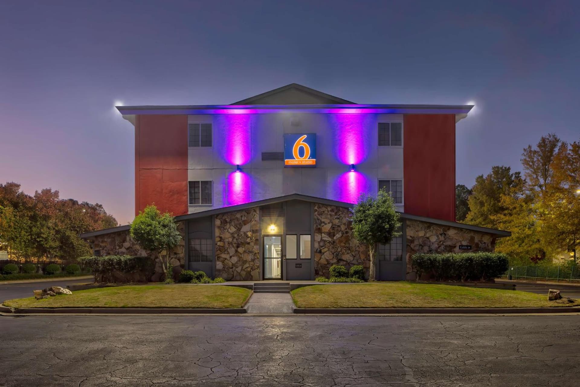 Motel 6 Little Rock AR South property views in Little Rock, AR — gallery photo 3