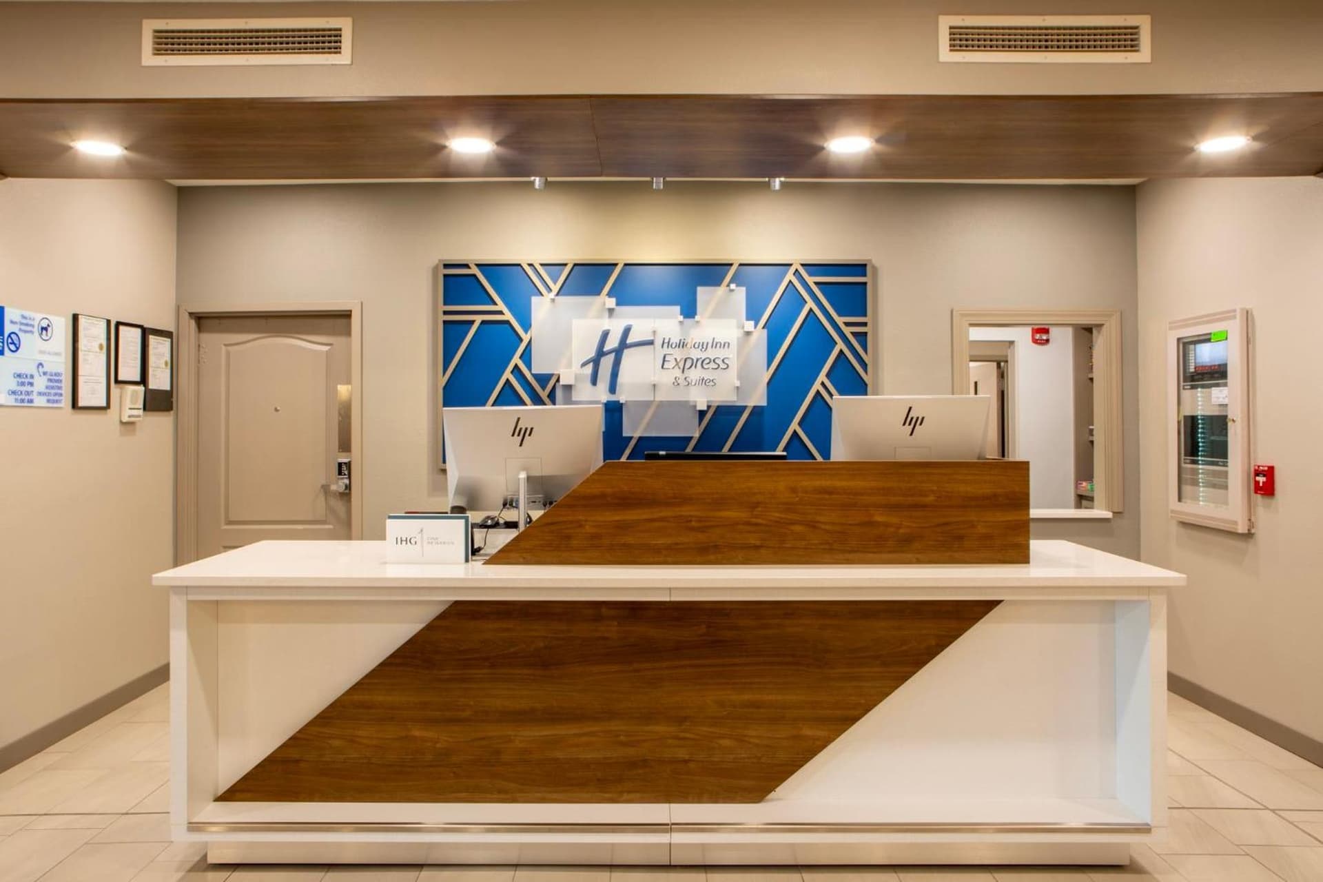 Holiday Inn Express & Suites Sioux City-South by IHG gallery photo in Sioux City, IA — image 68