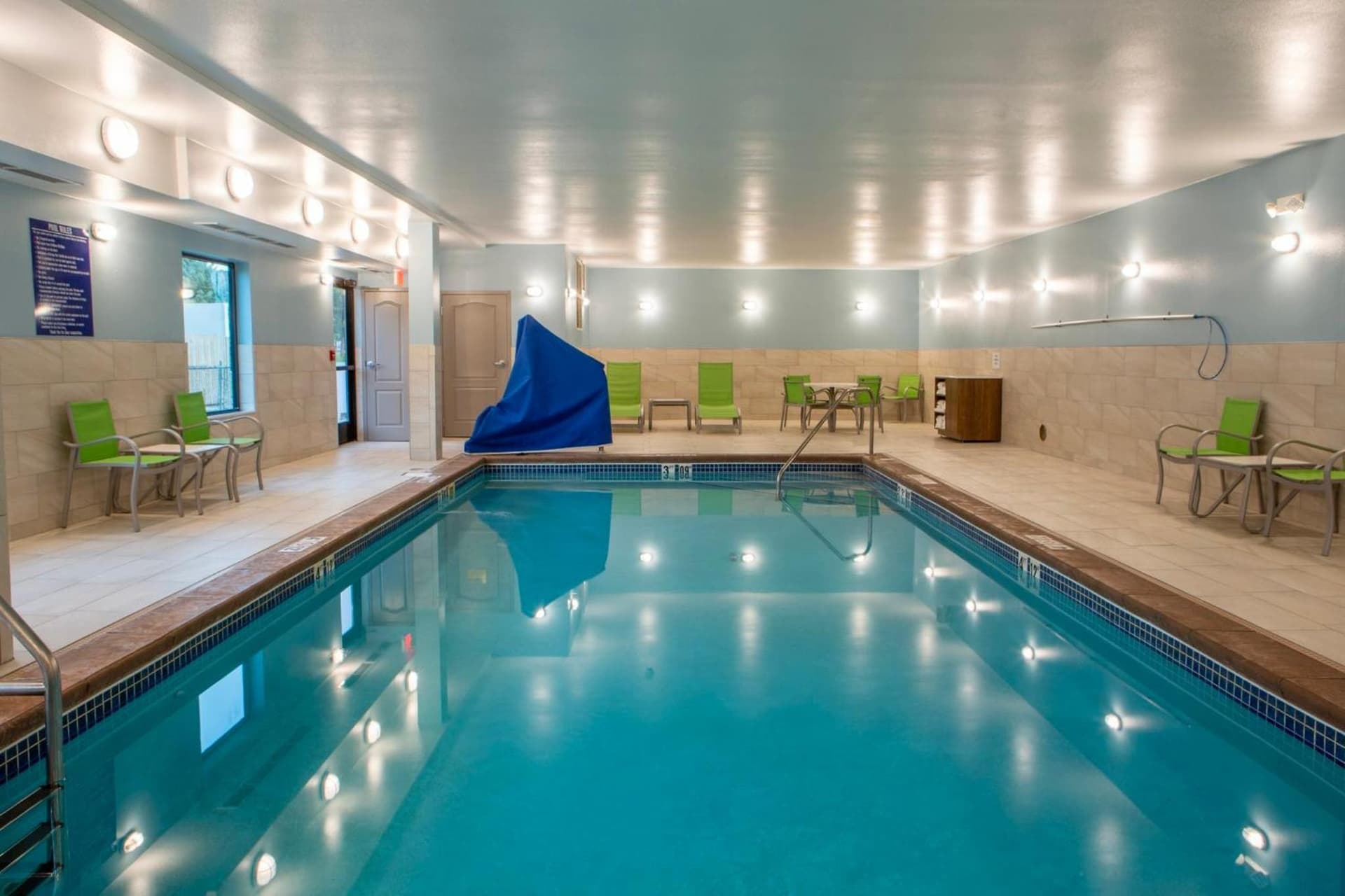 Holiday Inn Express & Suites Sioux City-South by IHG gallery photo in Sioux City, IA — image 43