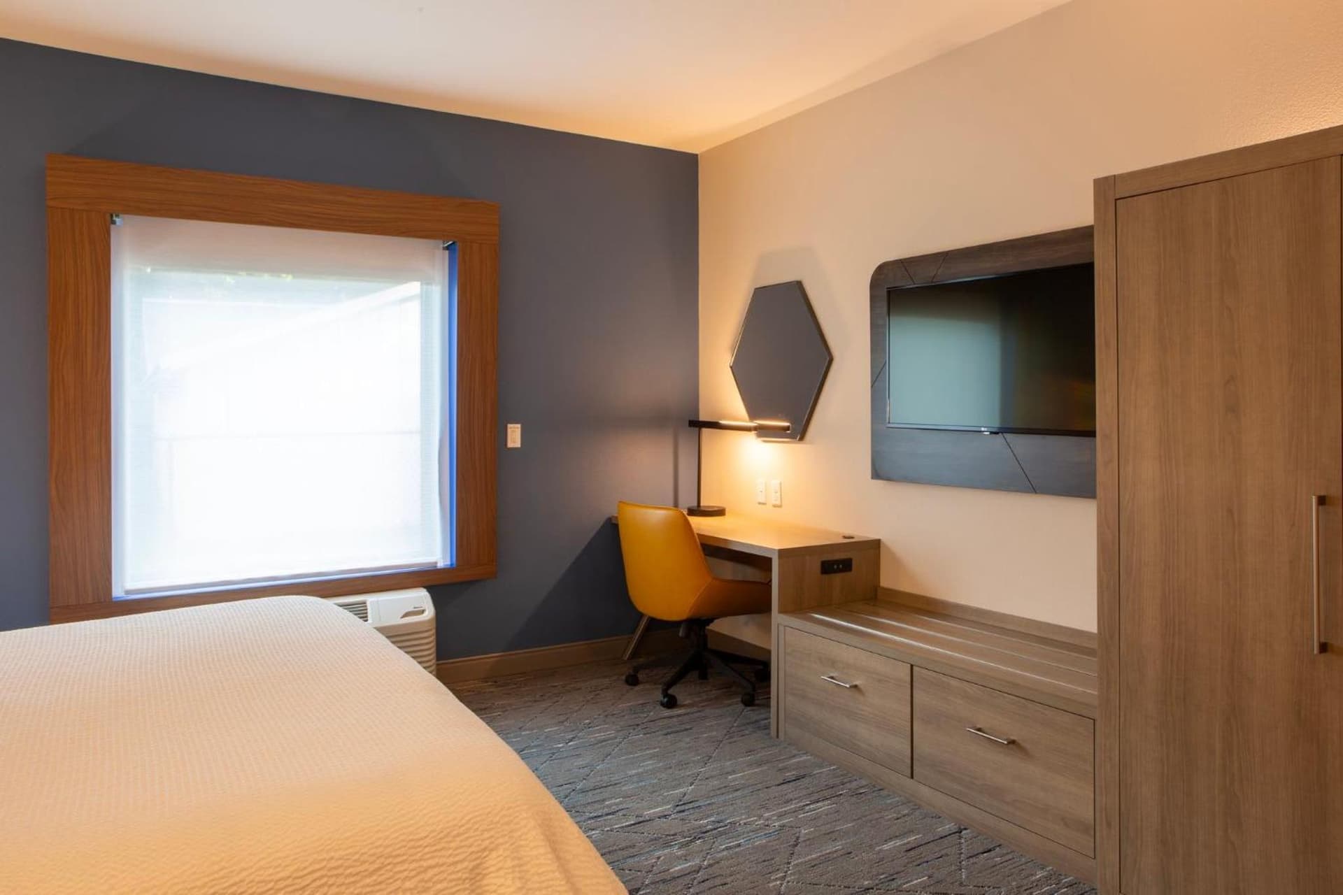 Holiday Inn Express & Suites Sioux City-South by IHG gallery photo in Sioux City, IA — image 89