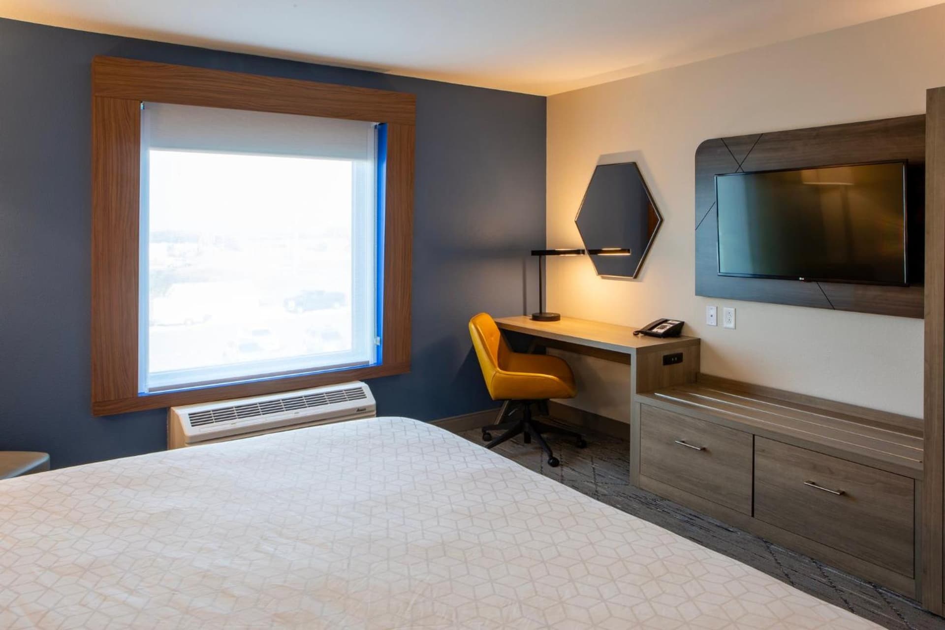 Holiday Inn Express & Suites Sioux City-South by IHG gallery photo in Sioux City, IA — image 21