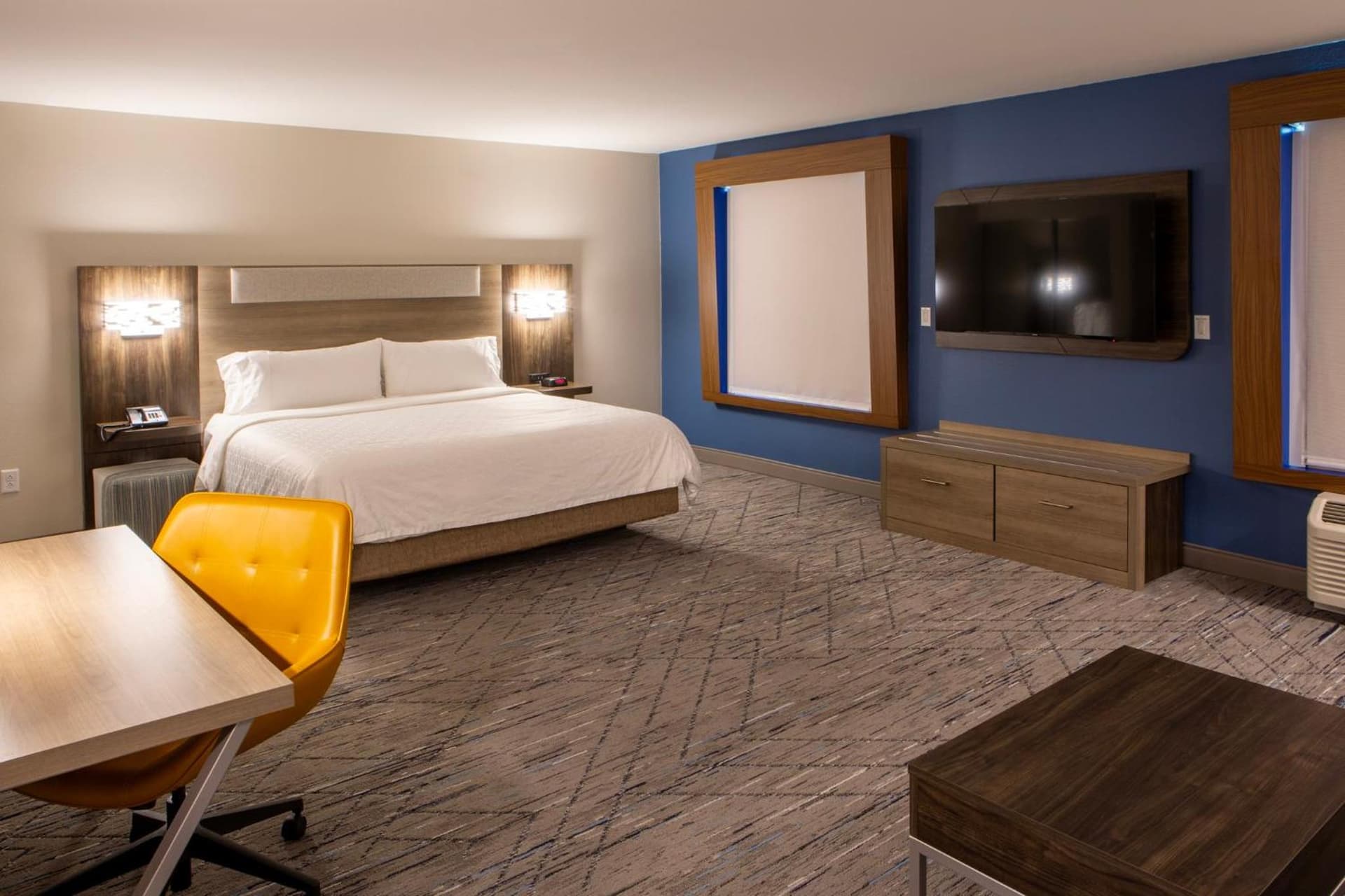 Holiday Inn Express & Suites Sioux City-South by IHG gallery photo in Sioux City, IA — image 53