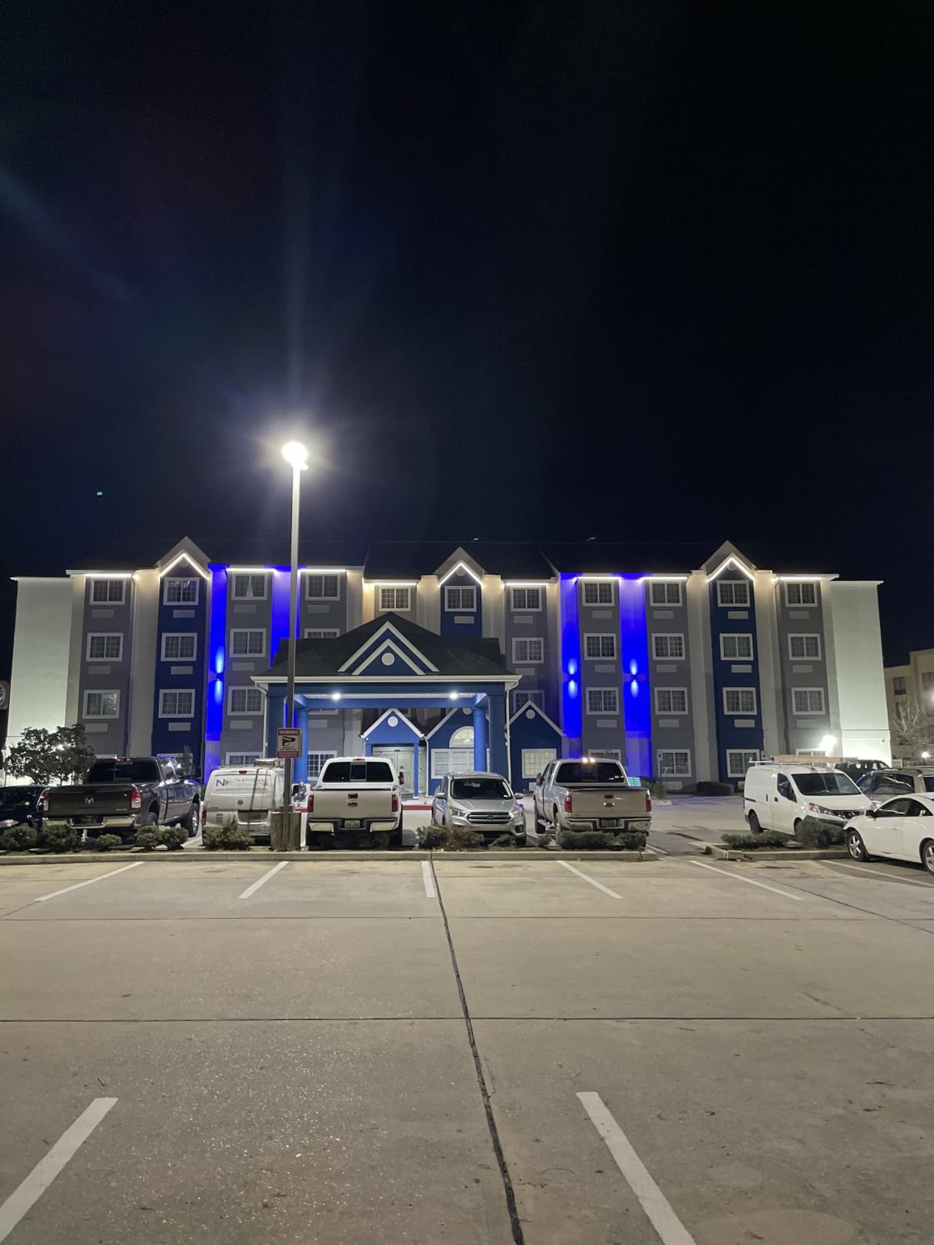 Microtel Inn and Suites Baton Rouge Airport gallery photo in Baton Rouge, LA — image 15