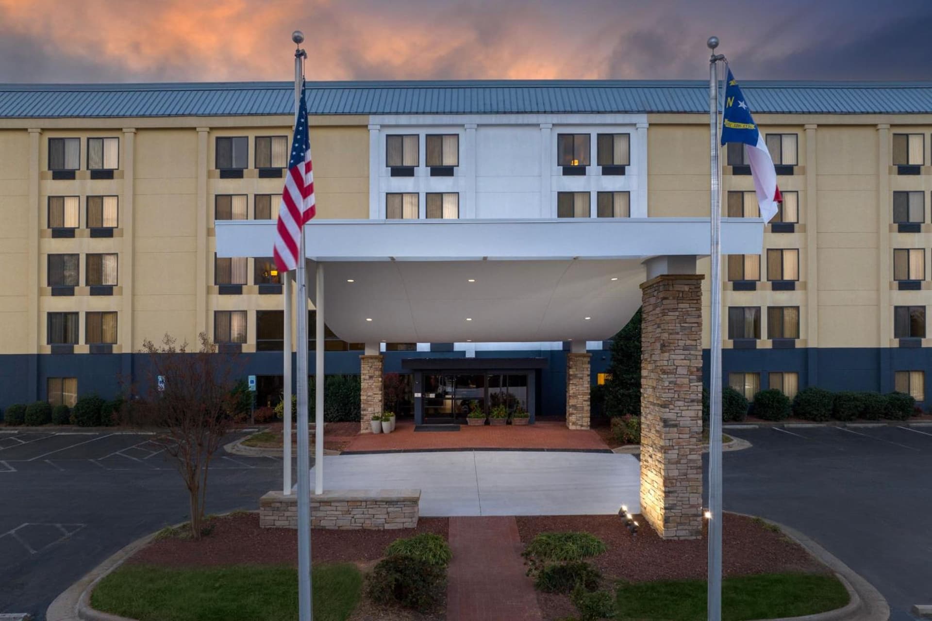 Fairfield Inn and Suites by Marriott Winston Salem/Hanes property views in Winston-Salem, NC — gallery photo 3