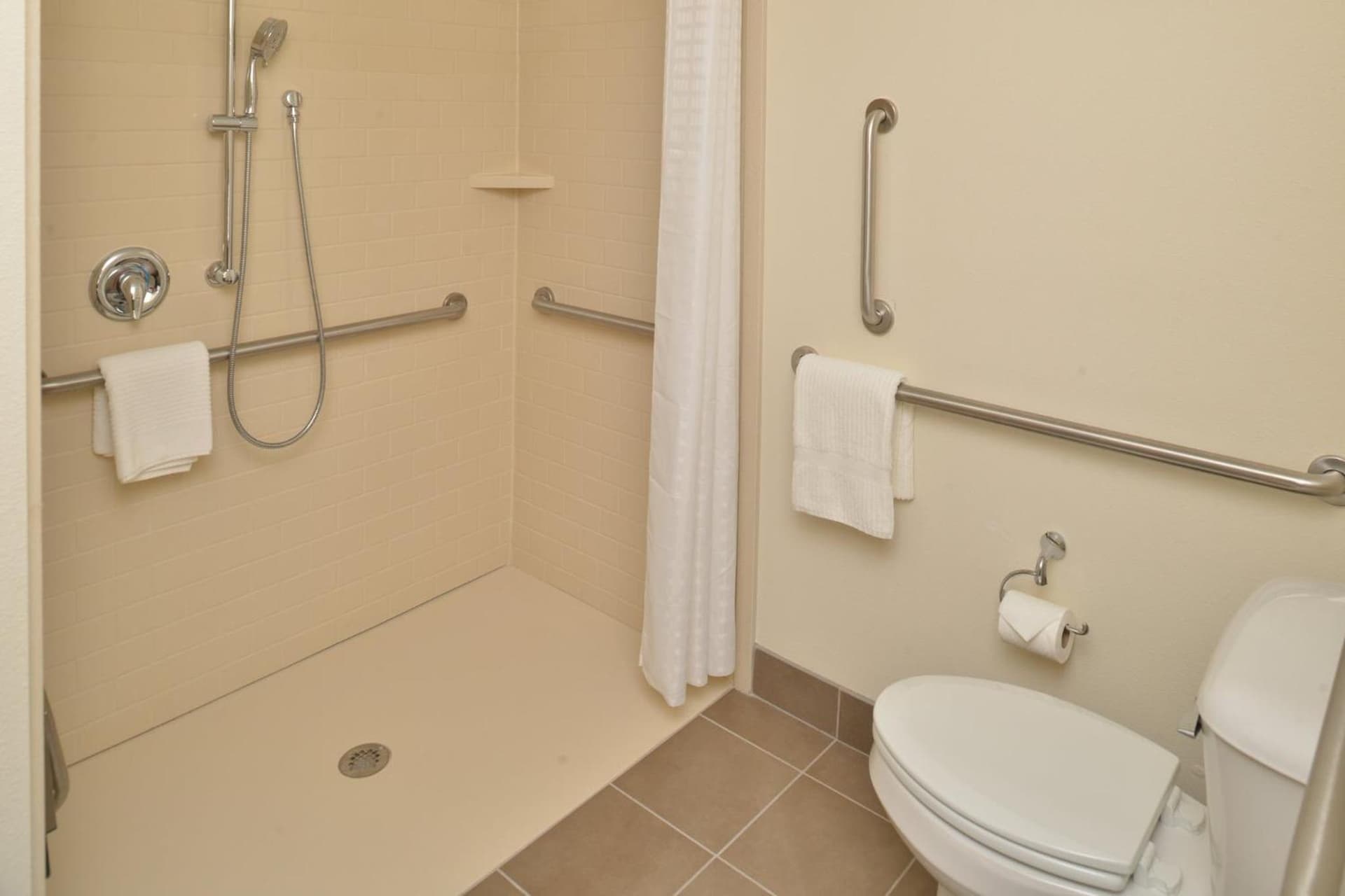 Candlewood Suites Eugene Springfield by IHG gallery photo in Eugene, OR — image 22