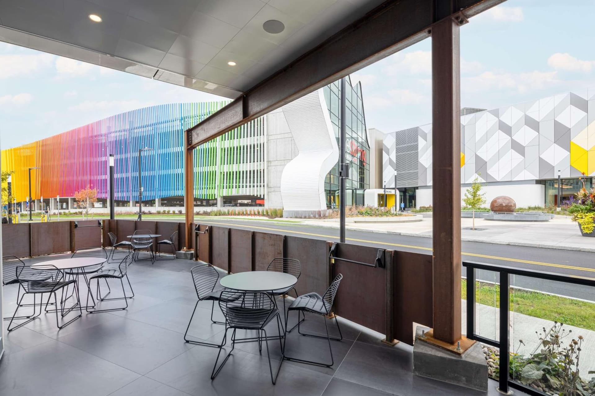 Hampton Inn & Suites Rochester Downtown property views in Rochester, NY — gallery photo 3