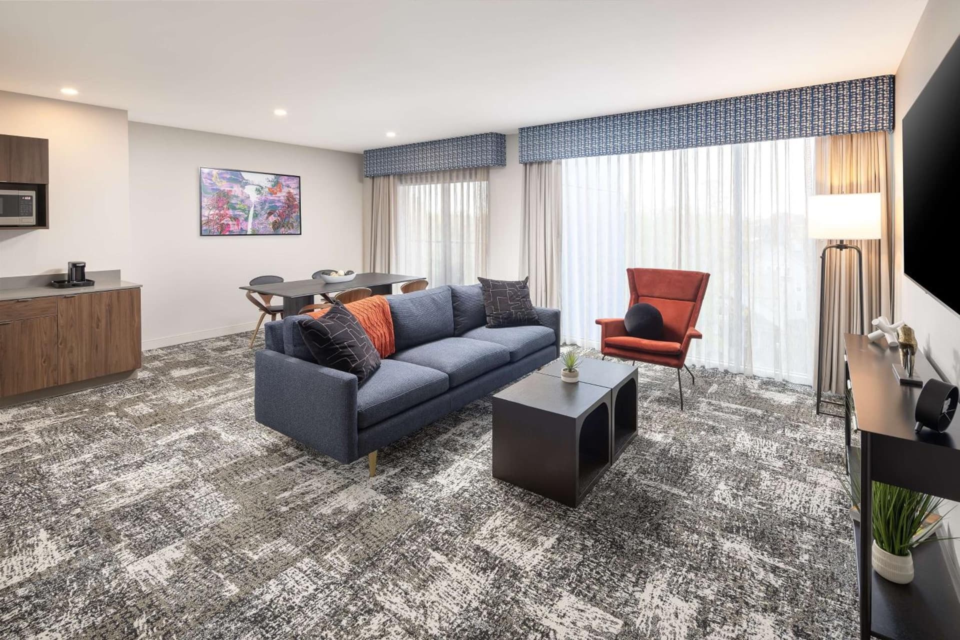 Hampton Inn & Suites Rochester Downtown gallery photo in Rochester, NY — image 77