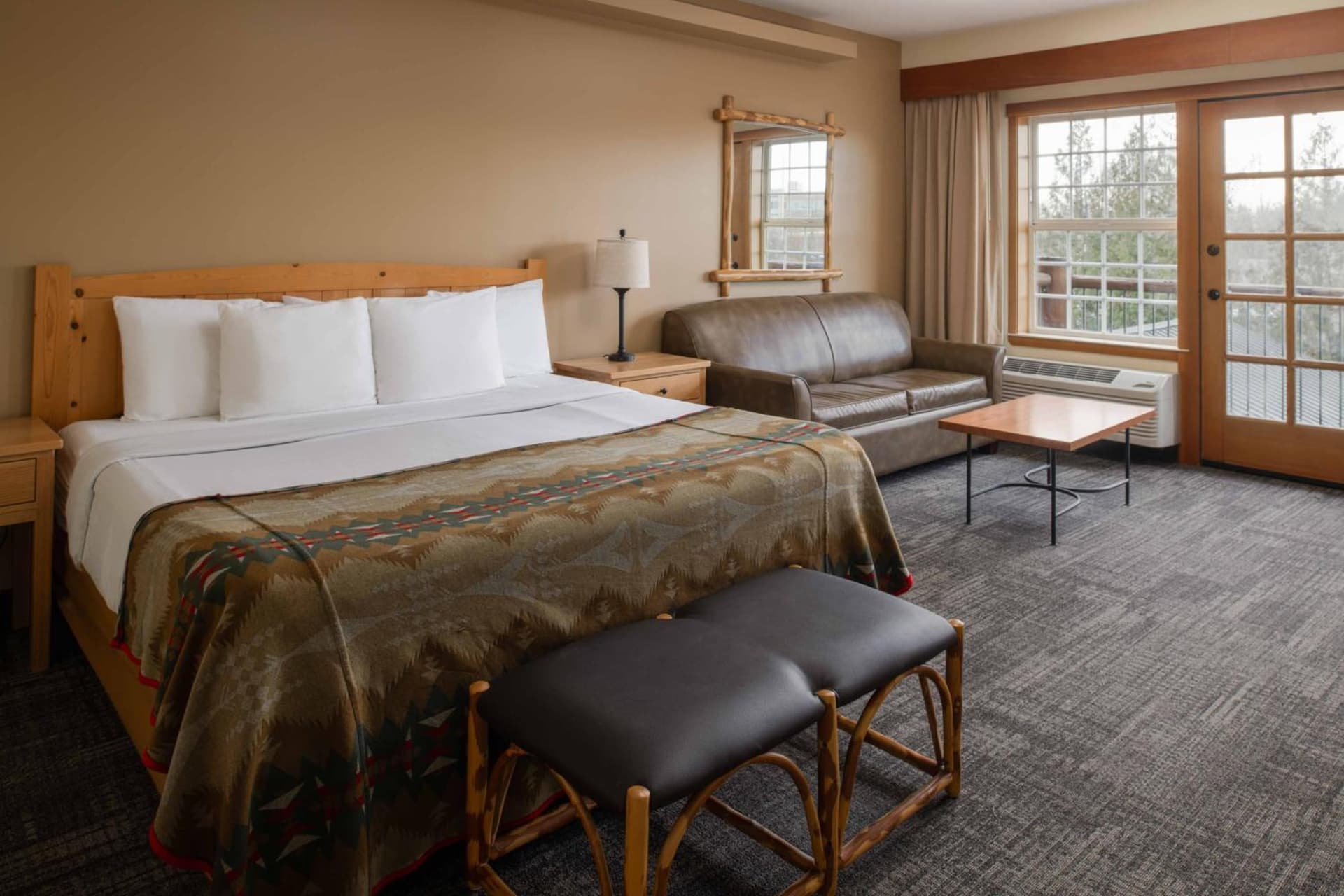 Heathman Lodge interior in Vancouver, WA — gallery photo 2