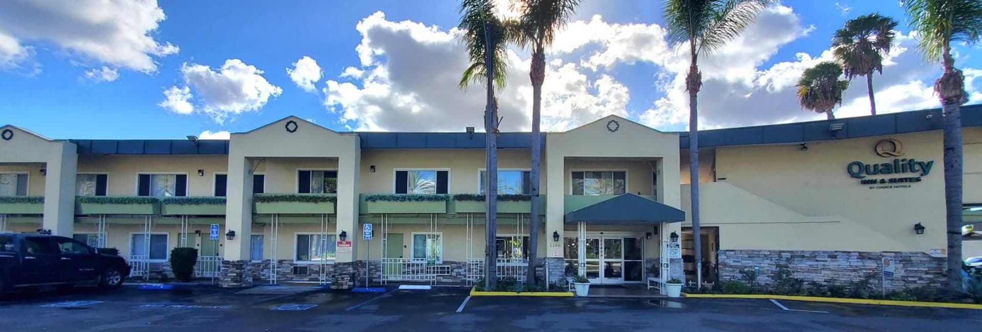 Quality Inn & Suites Anaheim at the Park featured exterior or lobby in Anaheim, CA — similar hotel