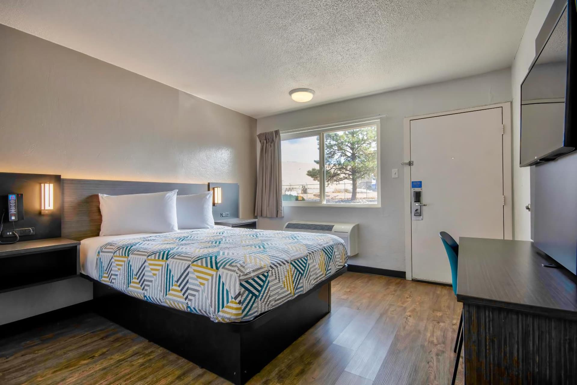 Motel 6 Santa Fe gallery photo in Santa Fe, NM — image 16