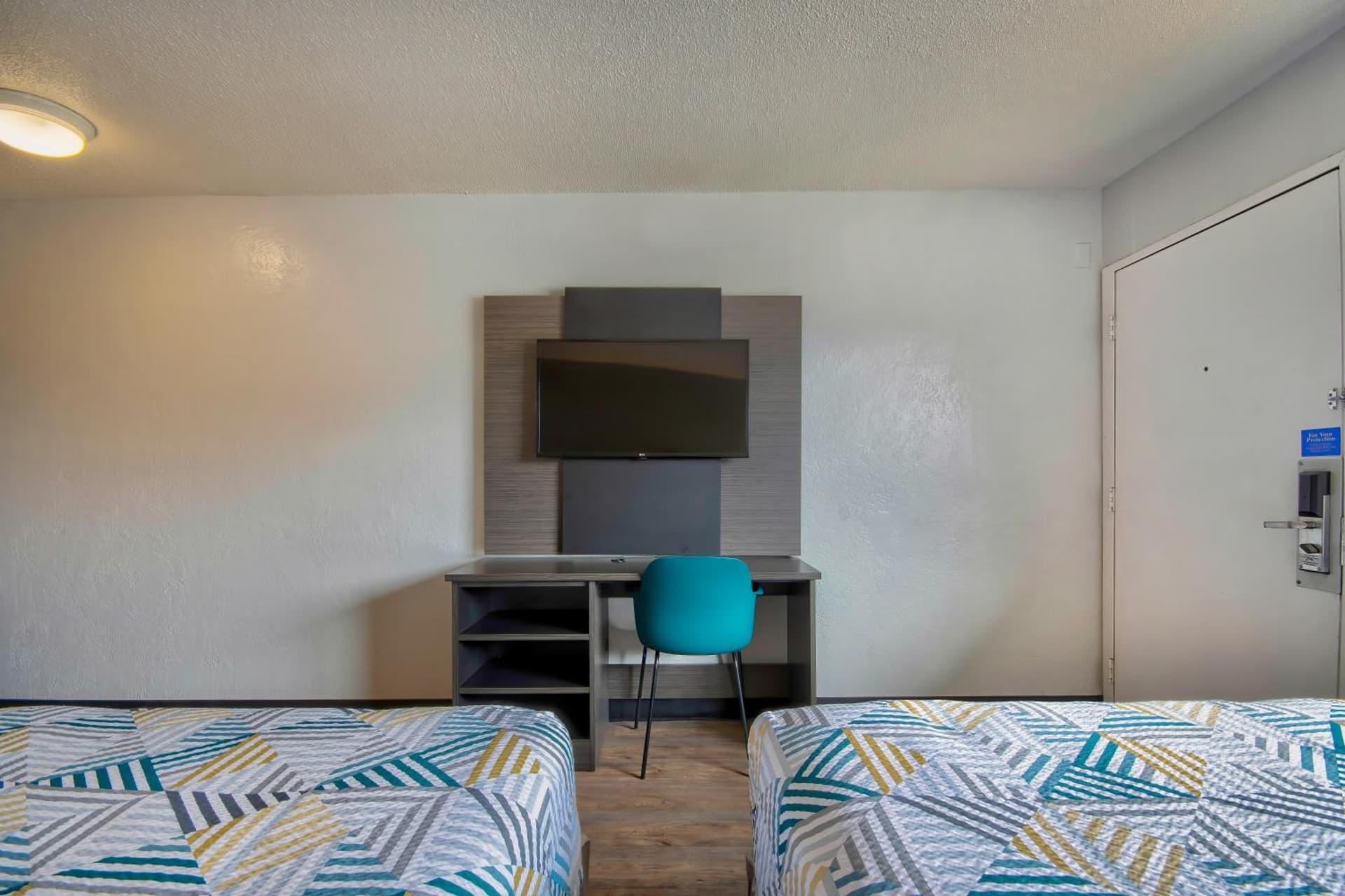 Motel 6 Santa Fe gallery photo in Santa Fe, NM — image 24