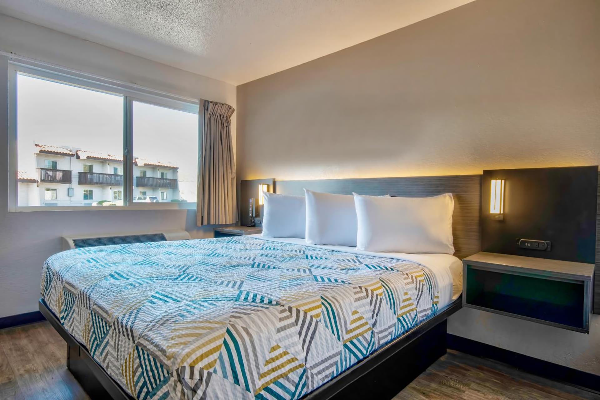Motel 6 Santa Fe gallery photo in Santa Fe, NM — image 15