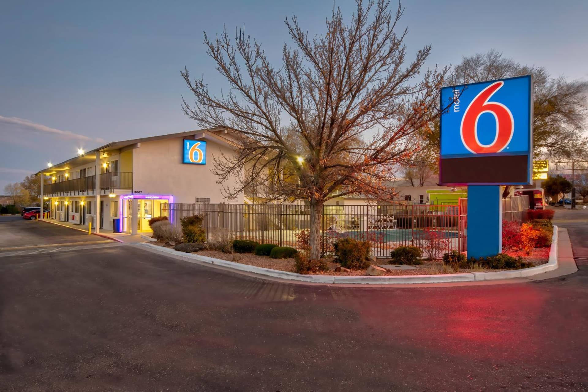 Motel 6 Santa Fe featured exterior or lobby in Santa Fe, NM — similar hotel