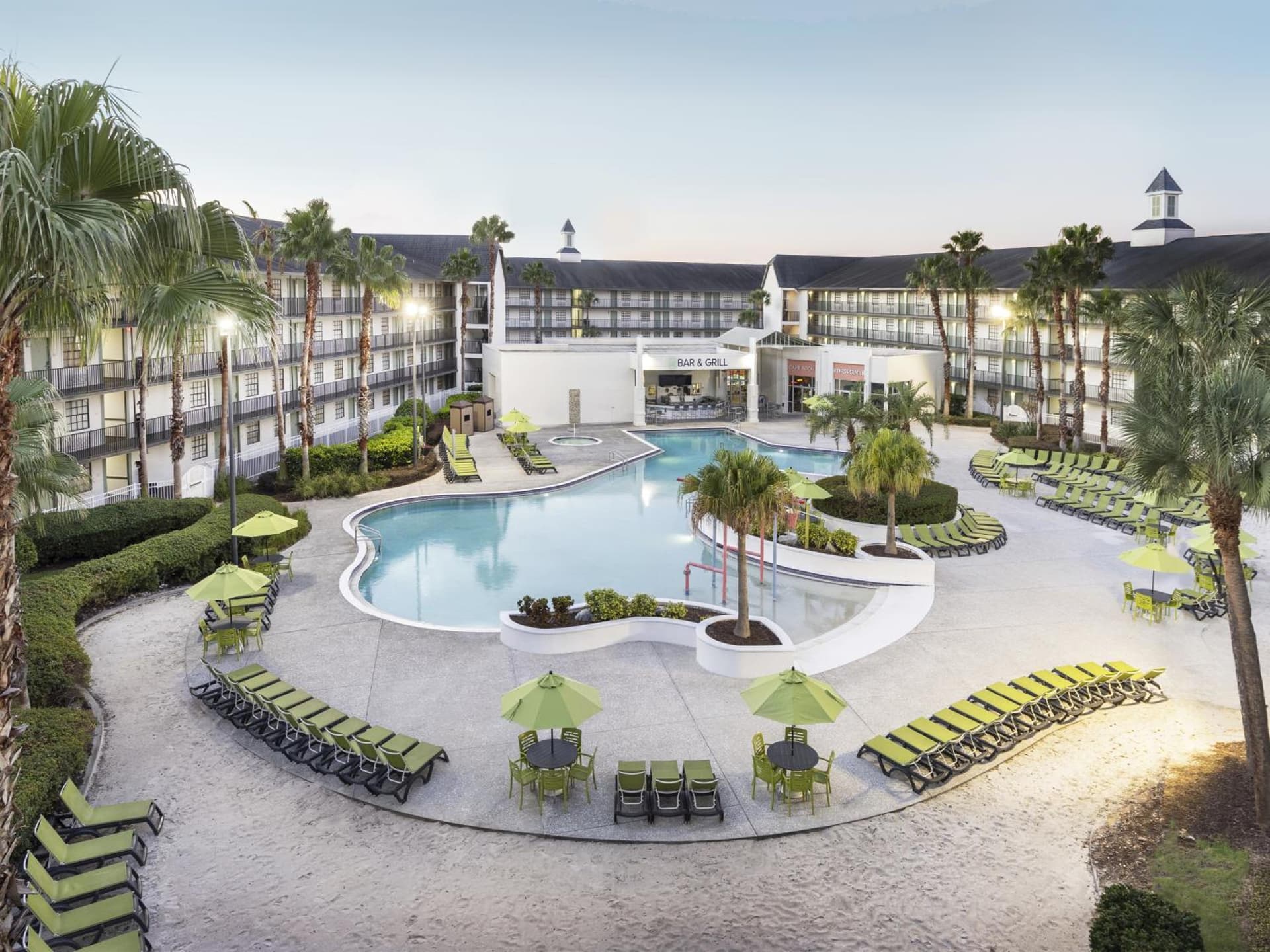 Avanti International Resort property views in Orlando, FL — gallery photo 3