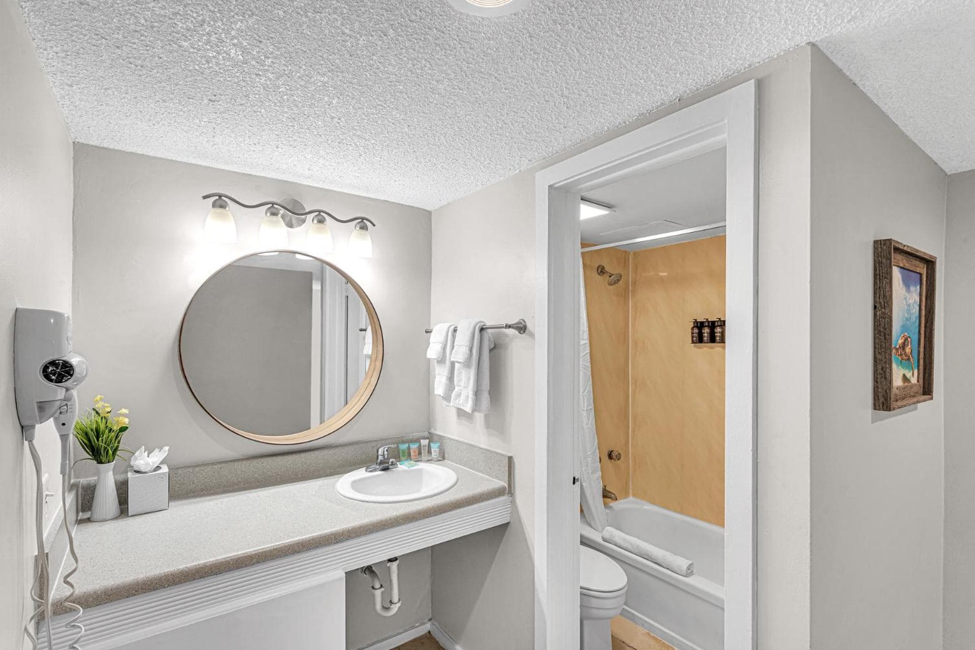 Sands Harbor Resort and Marina gallery photo in Pompano Beach, FL — image 37