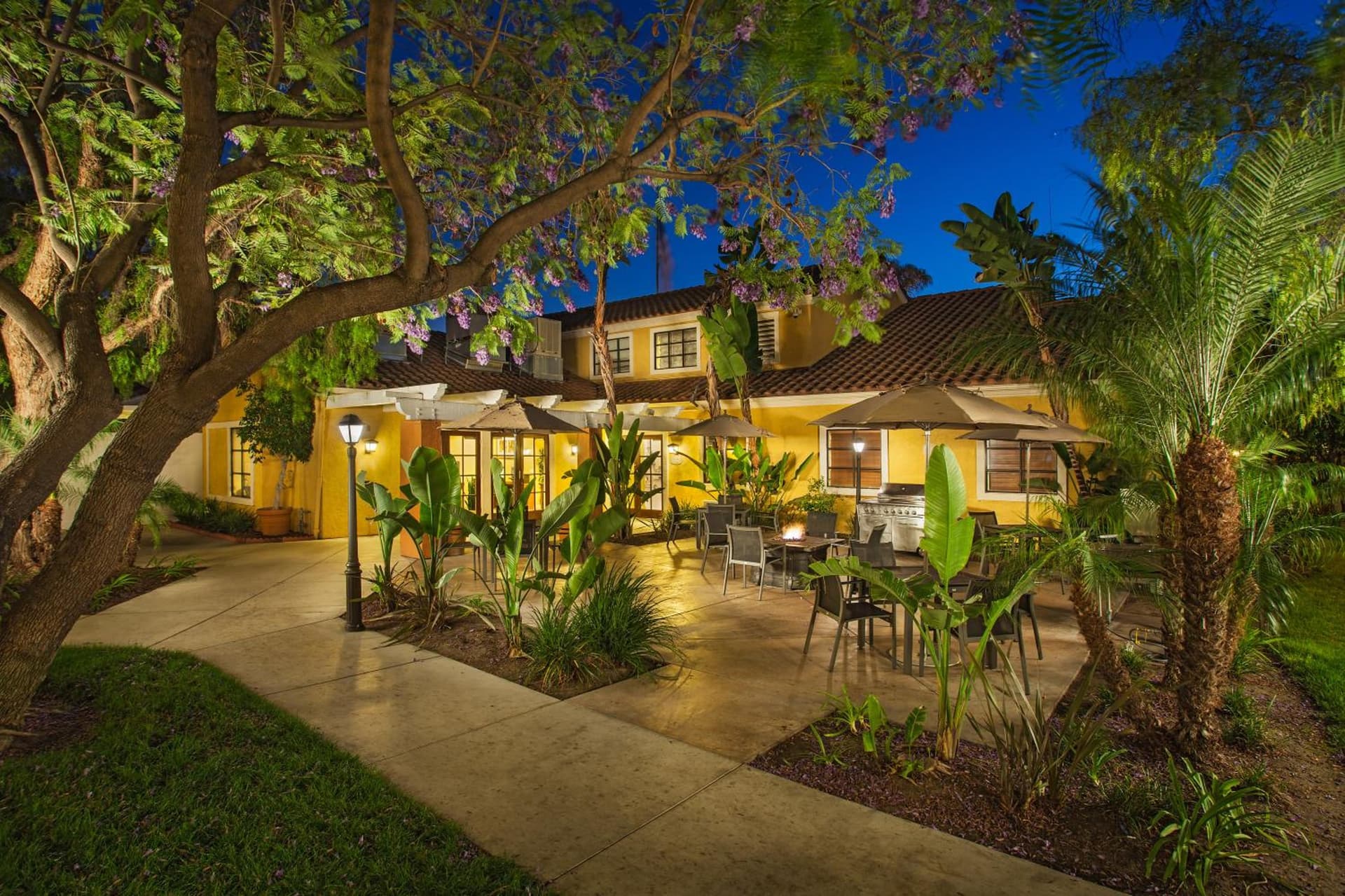 Clementine Hotel & Suites Anaheim gallery photo in Anaheim, CA — image 17