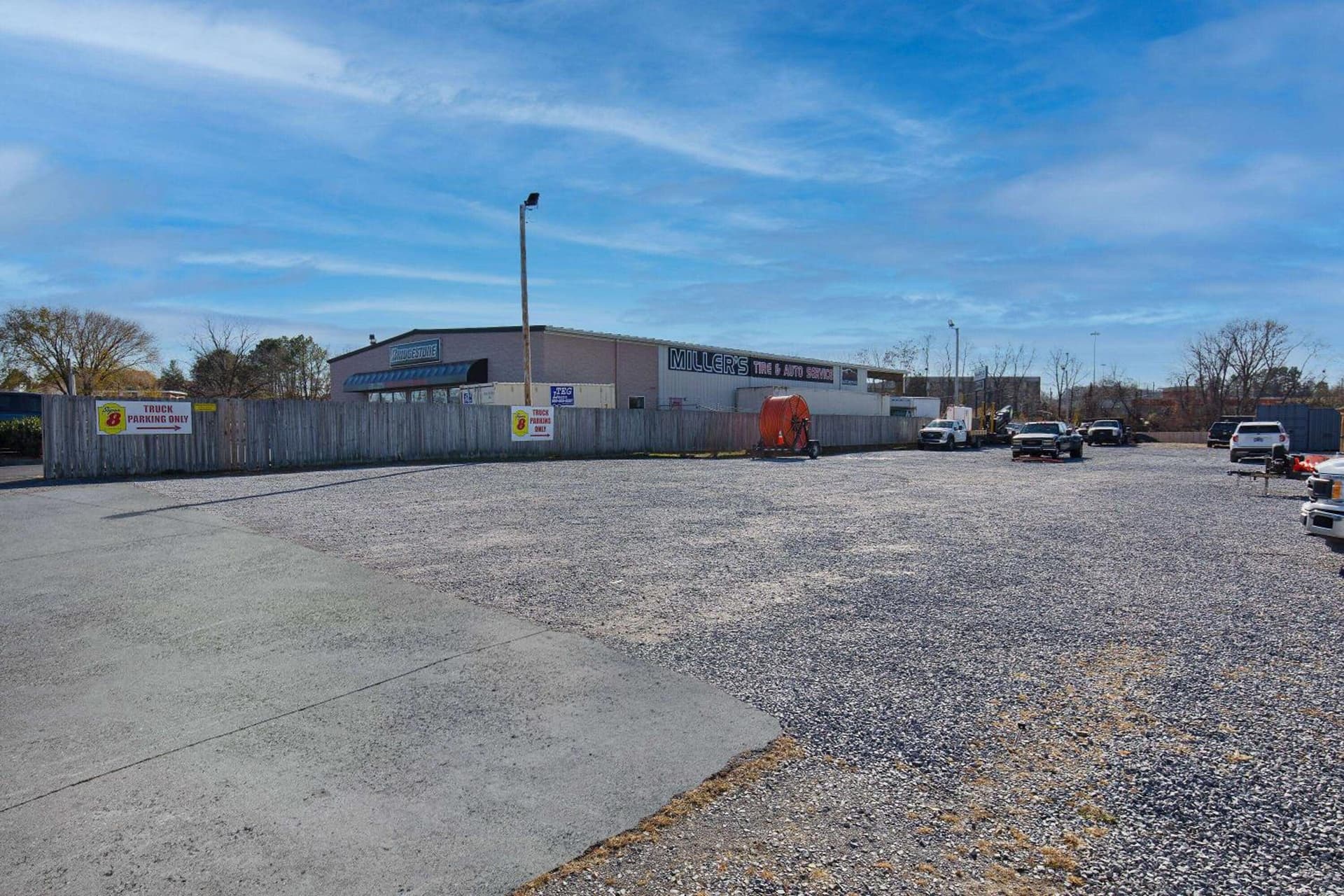 Super 8 by Wyndham Johnson City gallery photo in Johnson City, TN — image 32