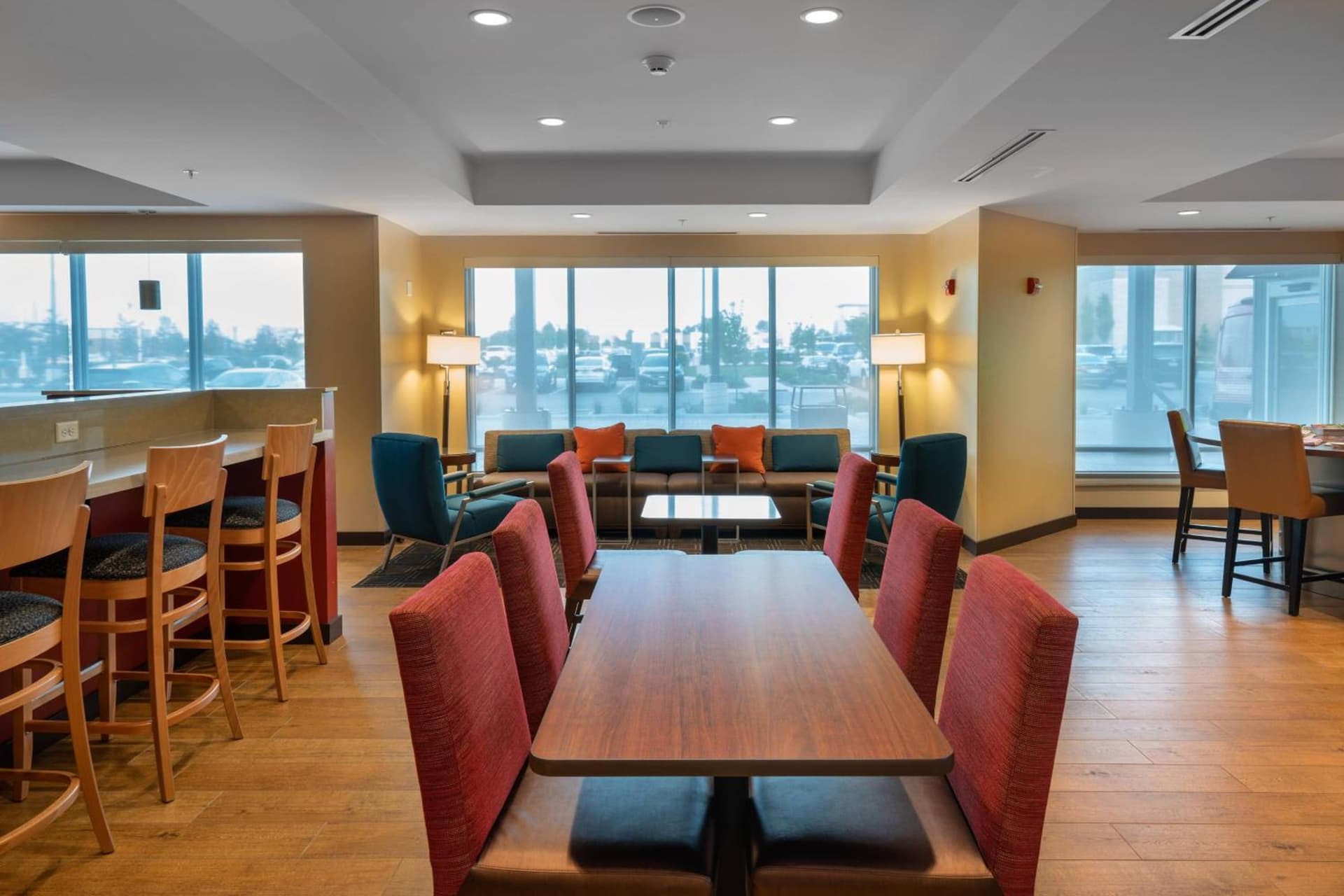 TownePlace Suites by Marriott Milwaukee Oak Creek gallery photo in Oak Creek, WI — image 23