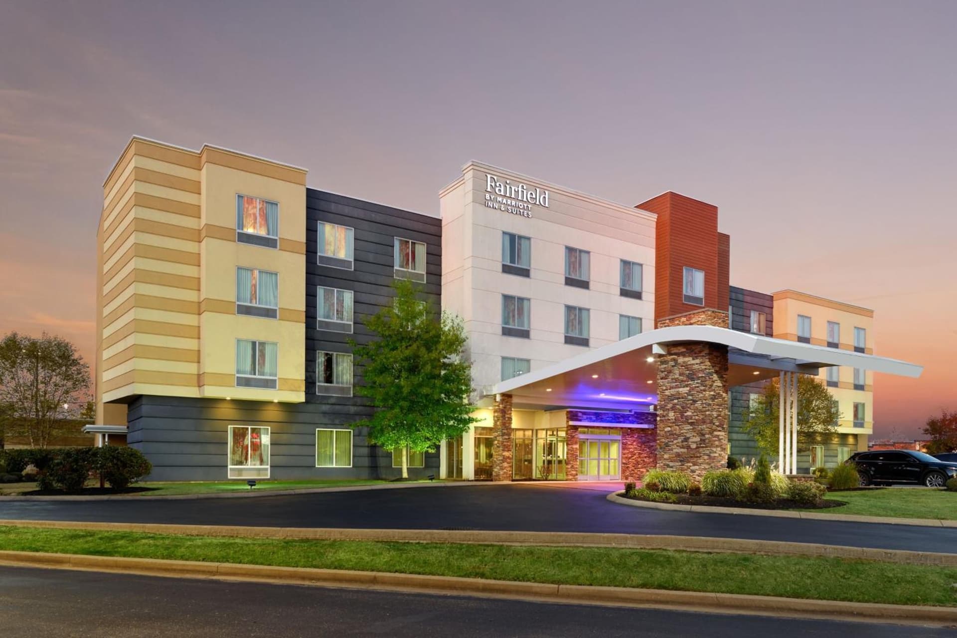 Fairfield Inn & Suites by Marriott Jackson featured exterior or lobby in Jackson, TN — similar hotel