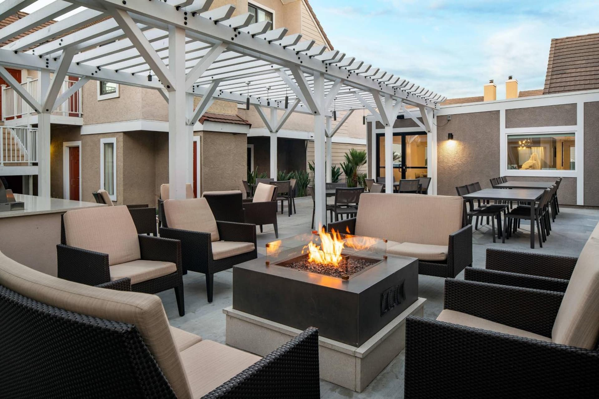 Residence Inn by Marriott Long Beach gallery photo in Long Beach, CA — image 4