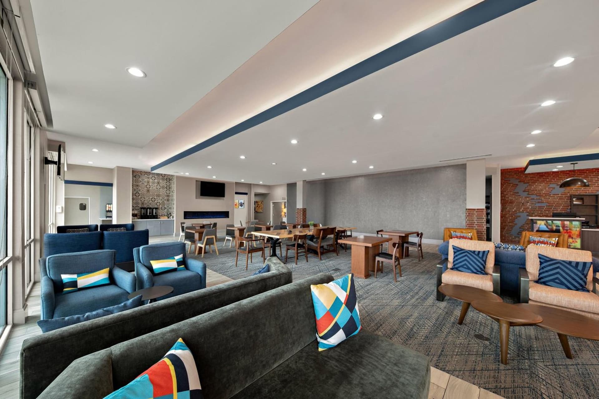 Four Points by Sheraton Plano gallery photo in Plano, TX — image 44