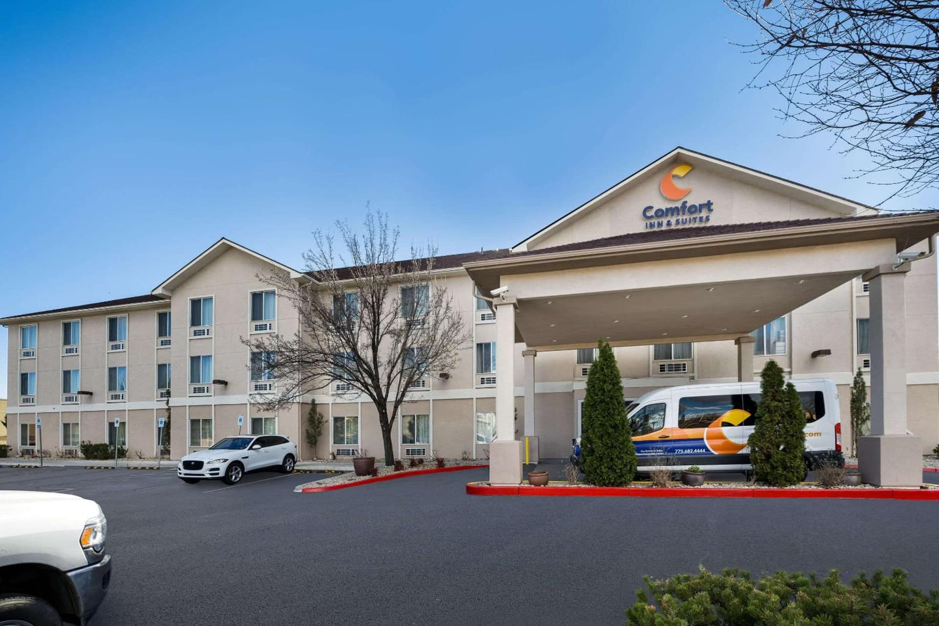 Comfort Inn & Suites Airport Convention Center interior in Reno, NV — gallery photo 2