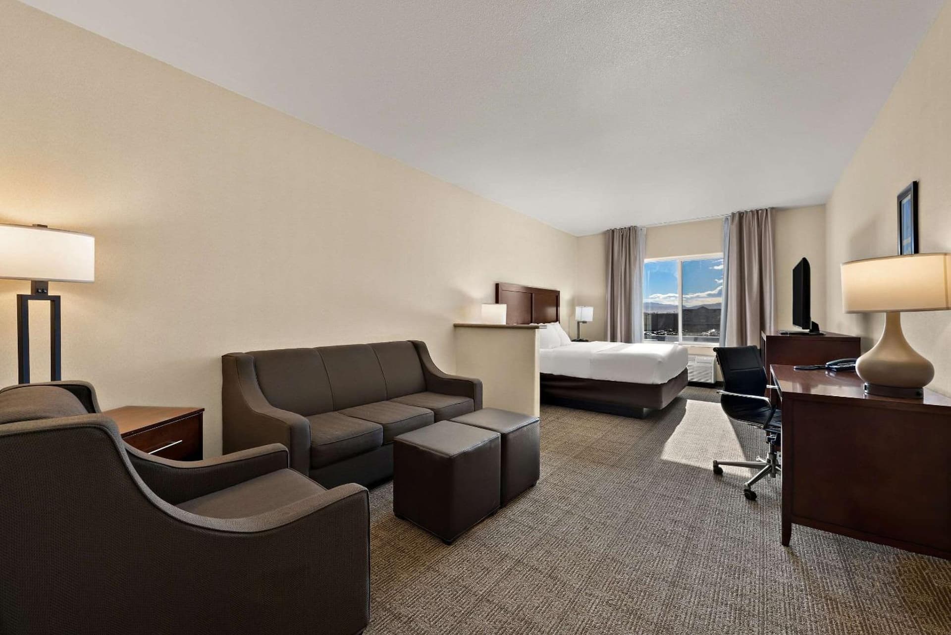 Comfort Inn & Suites Airport Convention Center gallery photo in Reno, NV — image 22