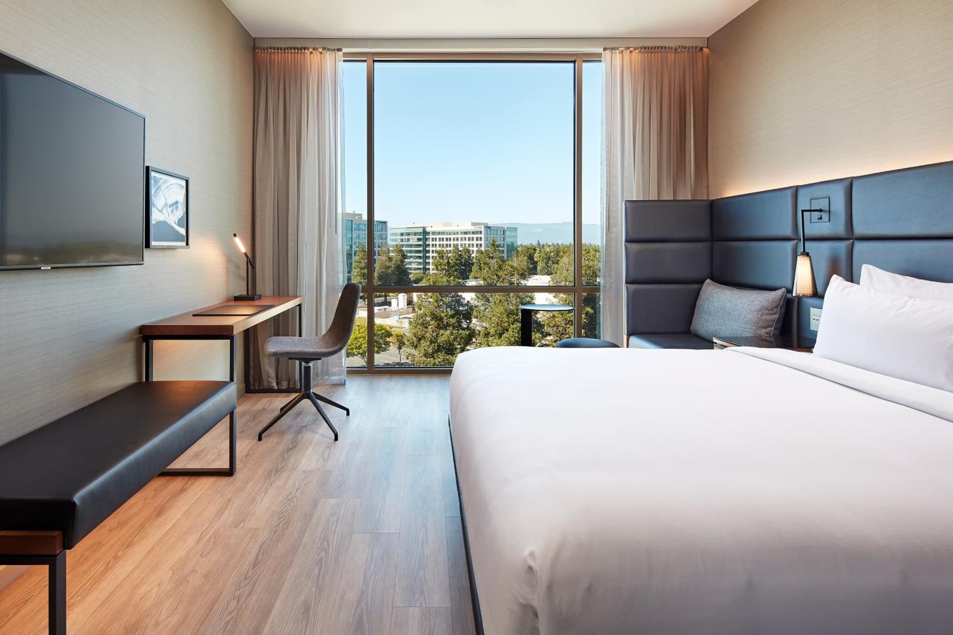 AC Hotel by Marriott San Jose Santa Clara gallery photo in Santa Clara, CA — image 6