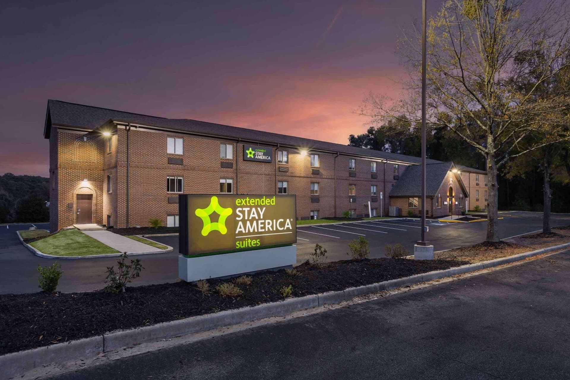 Extended Stay America Suites - Columbia - Greystone featured exterior or lobby in Columbia, SC — similar hotel