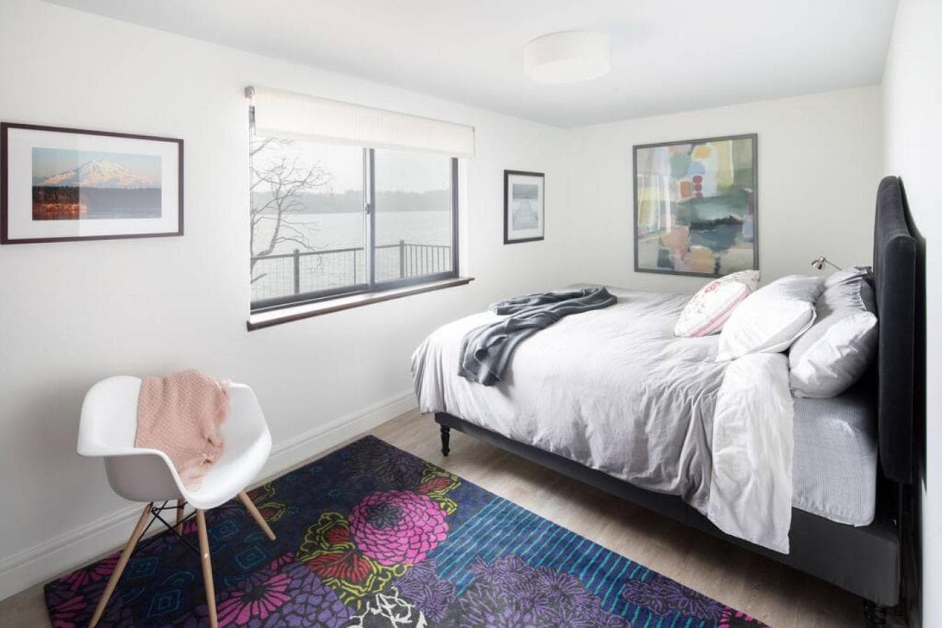 Beautiful Waterfront Retreat gallery photo in Olympia, WA — image 9