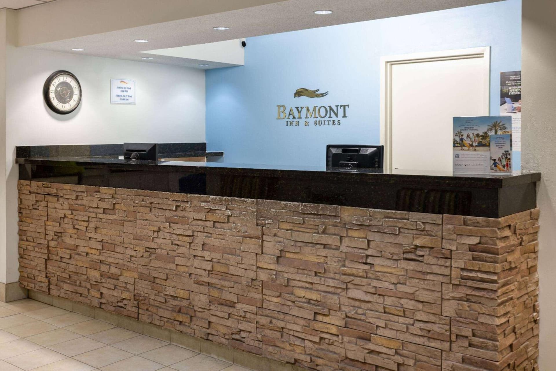 Studio 6 Suites Jacksonville, NC - Camp LeJeune gallery photo in Jacksonville, NC — image 4