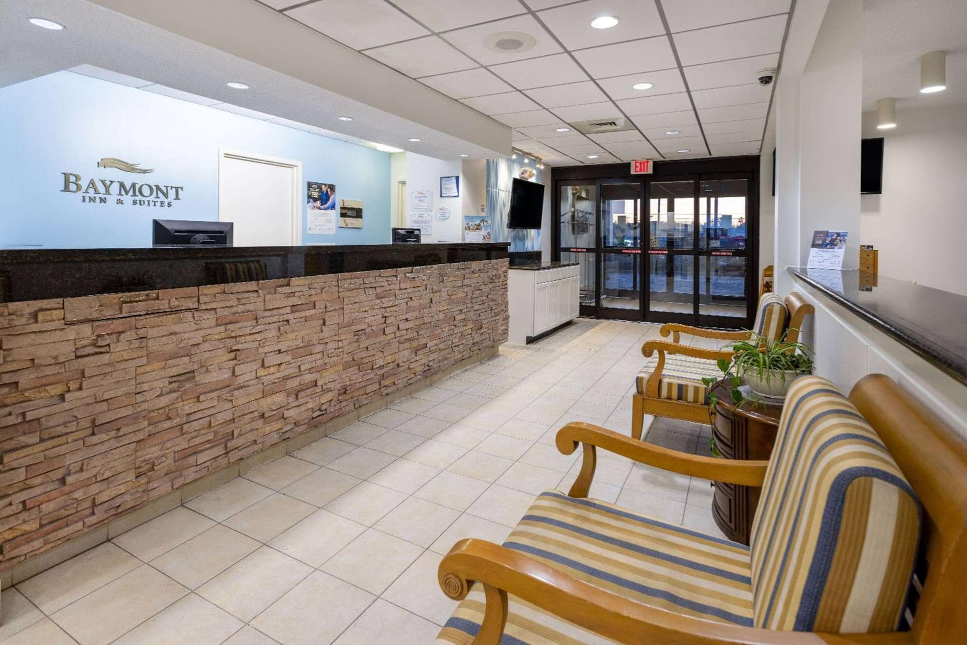 Studio 6 Suites Jacksonville, NC - Camp LeJeune gallery photo in Jacksonville, NC — image 8