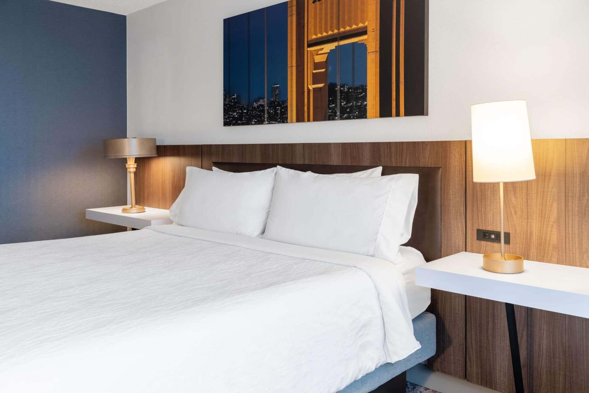 Hilton Garden Inn San Francisco/Oakland Bay Bridge interior in Emeryville, CA — gallery photo 2